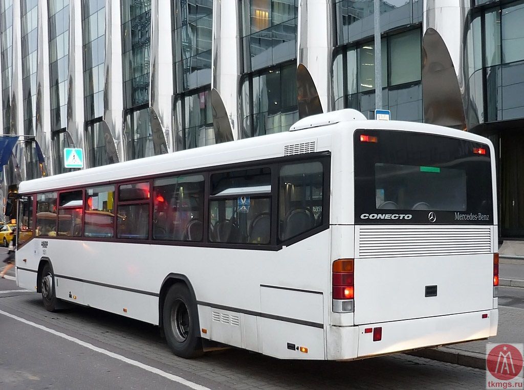 Mercedes-Benz O345 Conecto - Вид сбоку автобуса